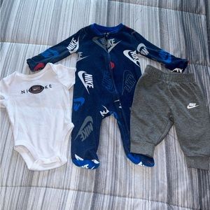 Nike baby clothes